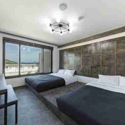 Yeosu Querencia Resort Rooms
