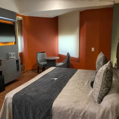 Hotel Lua Hotels near Blue Stadium
