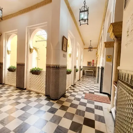 Hotel Zaida Отели рядом с достопримечательностью «Триана»