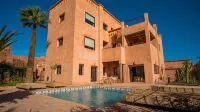 Riad Ksar Ighnda - Pool