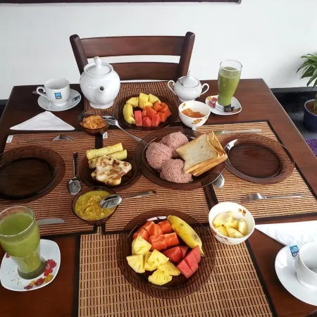 Sooriya Sewana Guest House