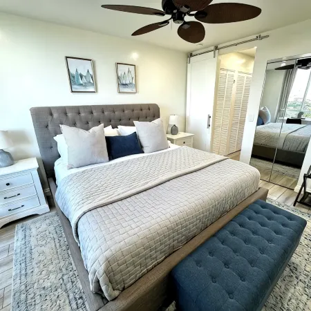 Ocean front Condo,  Ocean/Harbour view