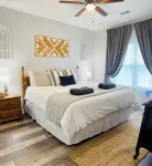 2nd Floor Walk-up.  Close to Wedding Venues, Restaurants and More!