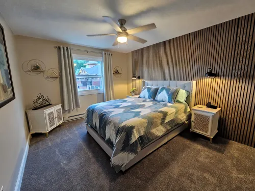 Cambrian & Co. Downtown Loft Stylish, Sophisticated, Charm - Wi-Fi
