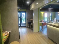 Ibis Budget Remiremont - 2 étoiles