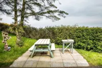 Private luxury log cabin with hot tub and stunning views! - 4-Star