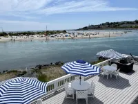 Ogunquit Oceanfront Condo, stunning views private balcony 1BR/1BA steps to town - Homestays