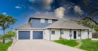 Lakefront House w/ Pool & Private Beach