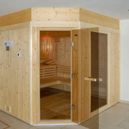 Nendaz 4-Vallees  2 Bedroom Apartment with Indoor Swimming Pool.