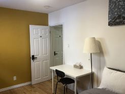 YK AURORA B&B