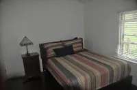 Your Get away in a Modern Creekside  Cottage Directly on Pine Creek & Rail Trail - 3つ星