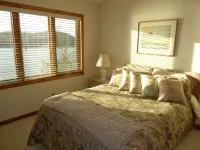 Deerfield Lakefront Home. Most expansive unobstructed view on all of Norris Lake - 4-stjärniga