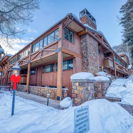 Charming & Cozy Condo in the Heart of Aspen