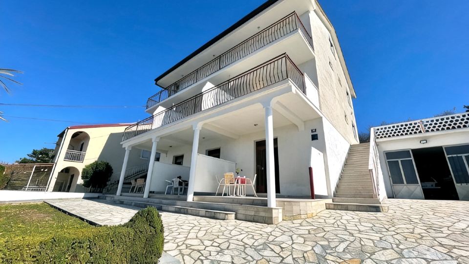 Apartment Luky 1