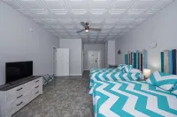 9 br / 7 bath - 3-Star