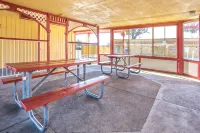 Travelodge by Wyndham Turlock