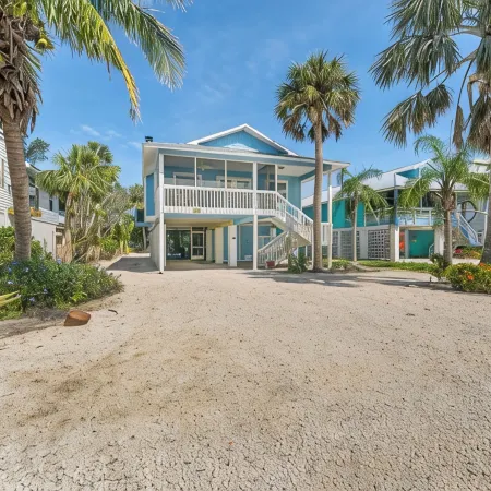 Escape to Anna Maria Island!