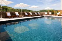 Chateau de Creissels - Swimmingpools
