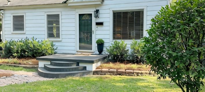The Velvet Crush Cottage located in the heart of Monroe Hotels in Monroe