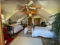 THE CASA CARMEN-ARROYO SECO! LOCATION 15 MINUTES FROM TAOS AND TAOS SKI VALLEY! - Hytter