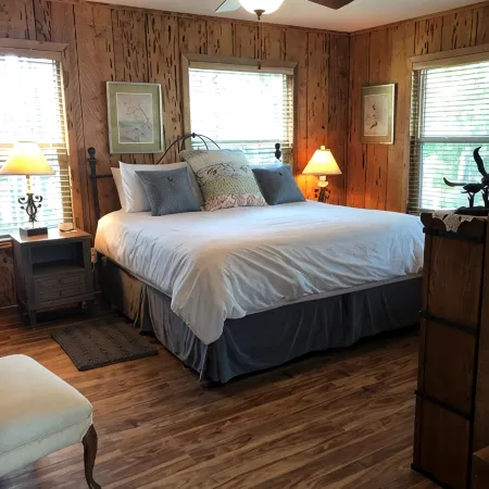 Amazing Ochlockonee Riverfront Home!