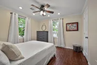 Cozy 2-bedroom cottage near Bay Saint Louis Harbor - 3 stjerner