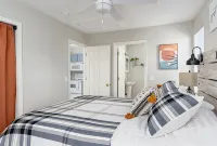 Adorable Guesthouse off of Lake Hollingsworth - Apartments