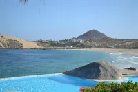 Playa Blanca Resort - piscina