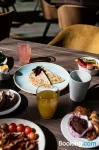 Clarion Hotel Arlanda Airport Terminal - breakfast