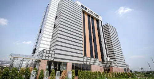 Brown Dot Hotel - موقف سيارات