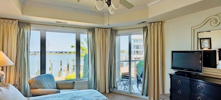 Sunset Bay Villas 'Another Day in Paradise'  Amazing Water Views & Sunsets 에코맥 카운티 호텔