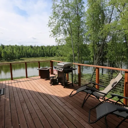 Lake front - 2 bedroom, 1 loft home with hot tub