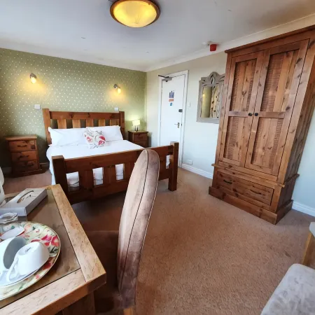 Holmwood House Guest Accommodation