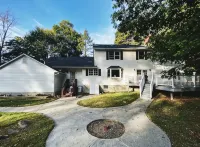 Private Retreat w/Pool, Hot Tub & Fire Pit, Perfect for Groups! - Wifi