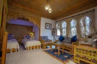 Hotel Dar Mounir - Airport Shuttle