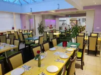 Ababeel Hotel Hotels near Blakesley Hall