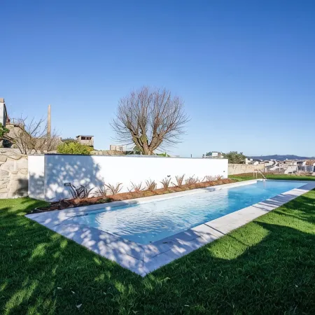 Liiiving in Porto - Haven Pool Apartment