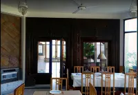 Rock City Resort - breakfast