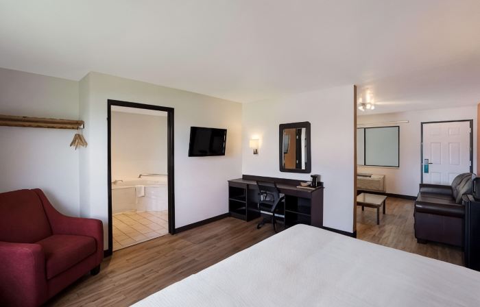 Quality Inn & Suites Junction
