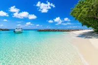 Ocean Blue Lagoon Maldives - Beach