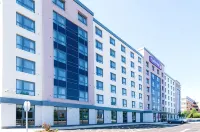 Premier Inn London Gatwick Airport (Manor Royal) - Bãi đậu xe