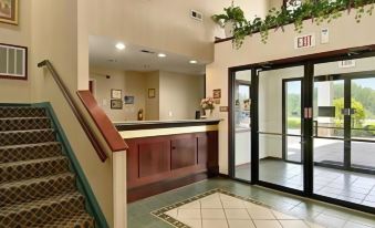 Super 8 by Wyndham Piedmont Greenville Area