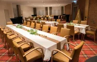 Santé Royale Hotel- & Gesundheitsresort Warmbad Wolkenstein - Modama GmbH & Co.KG Hotels in Marienberg