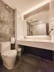 R2 Hotel