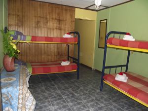 Kona Tau Hostelling