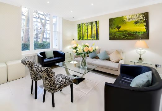 베이스워터 인 객실 내부 이미지