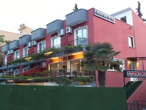 Avalon Otel