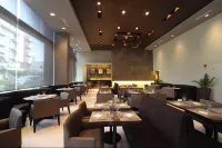 B Hotel Alabang - breakfast