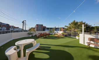 Little Coogee Hotel