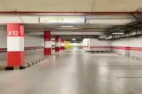 Wyndham Garden Dammam - parking